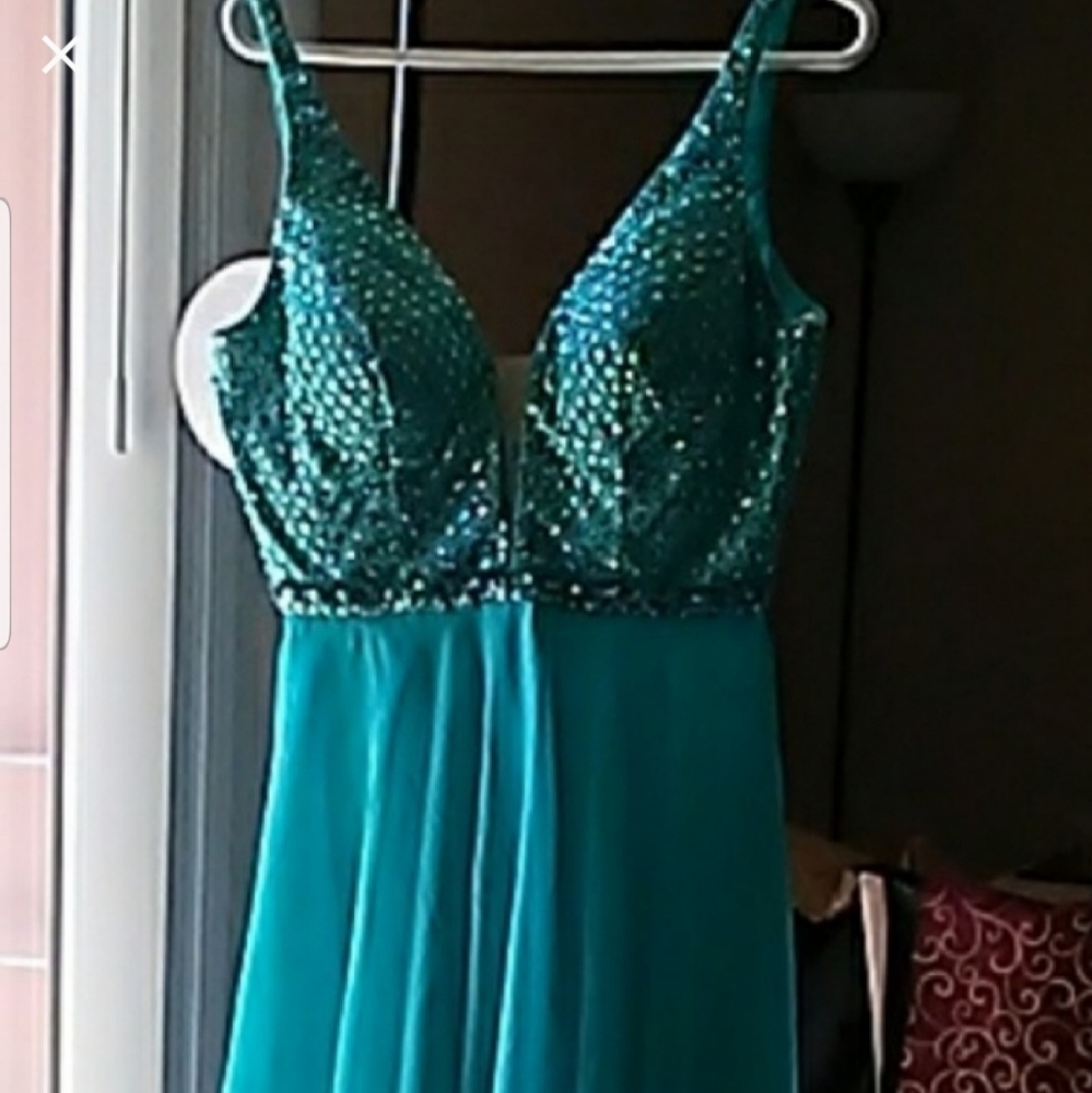 Sherri Hill size 10